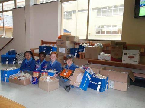 Lunch parcels collected by the learners of Lorraine Primary School