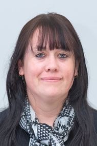 Mrs K van der LindeGrade 6 Class Teacher