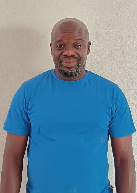 Mr C Nobebe